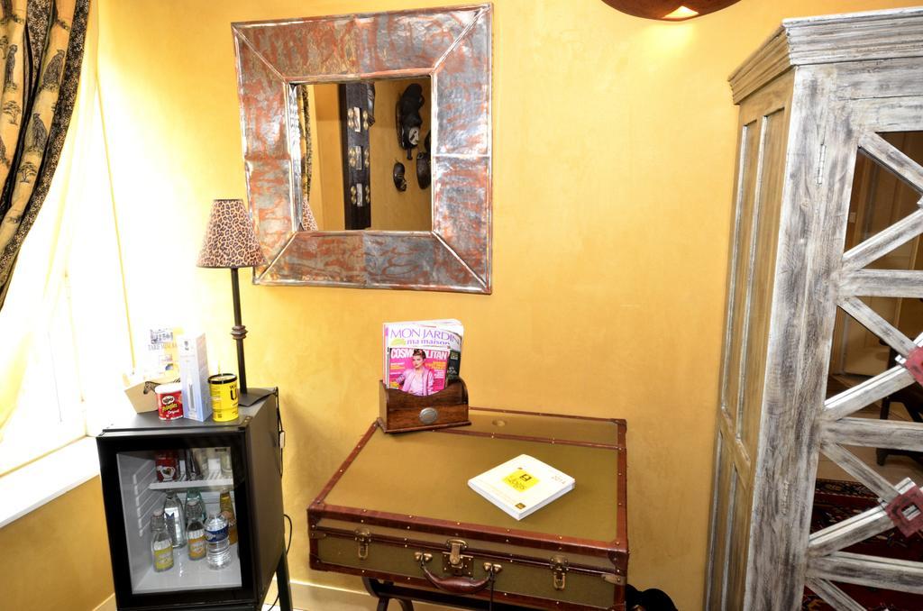 Hostellerie Du Prieure Saint-Prix  Экстерьер фото