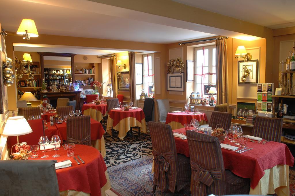 Hostellerie Du Prieure Saint-Prix  Экстерьер фото